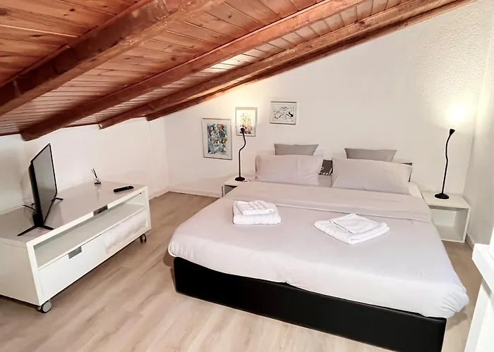 Il Nido - Free Parking - Wifi Apartamento Údine